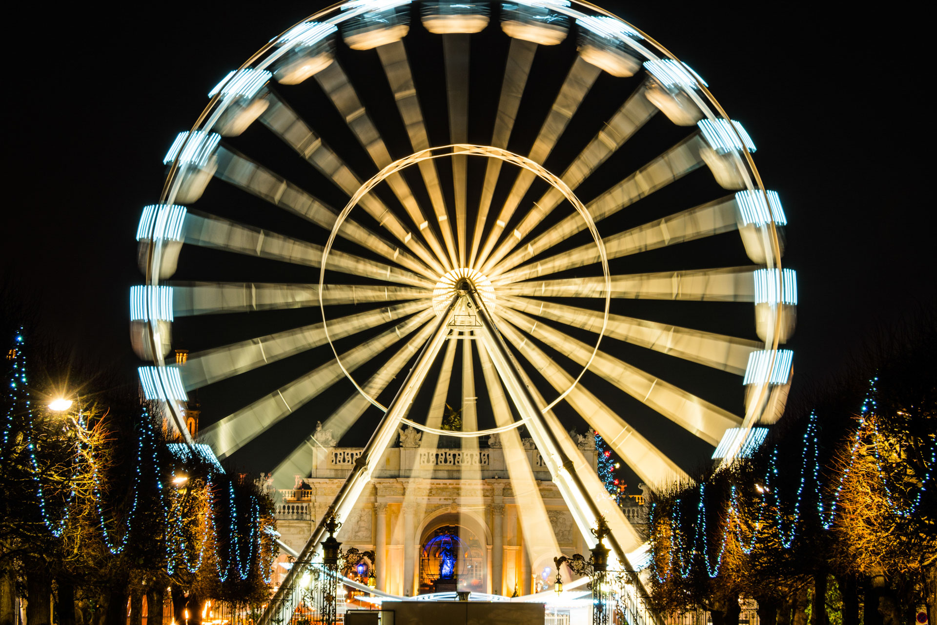 Grande roue de la place carriere 